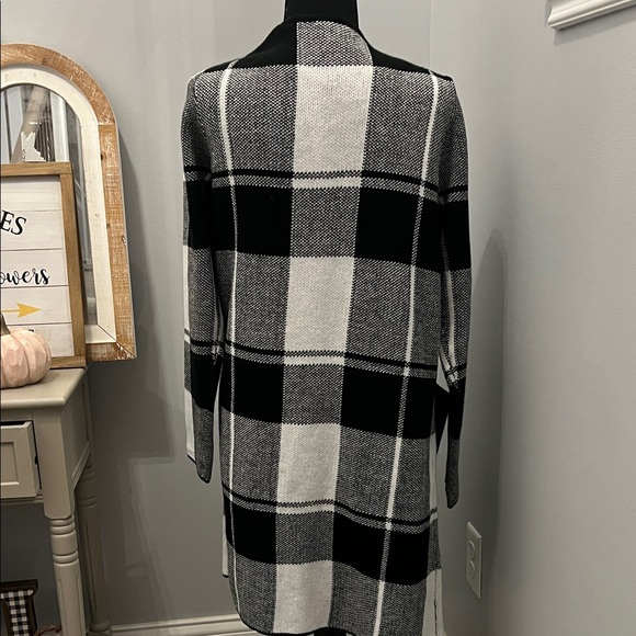 Chic Plaid Open Front Cardigan - Black and White NWOT Stitch Fix - Picture 6 of 6